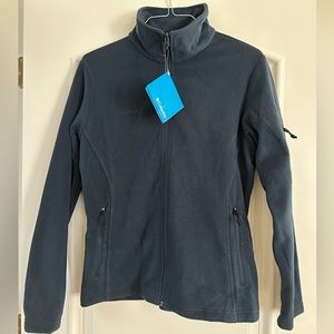 Columbia Women’s Navy Fleece zip up size Large